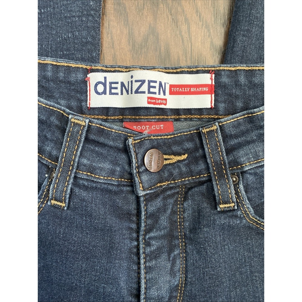 Denizen by Levi Women Modern Boot Cut Dark Blue Denim Jeans Size 6